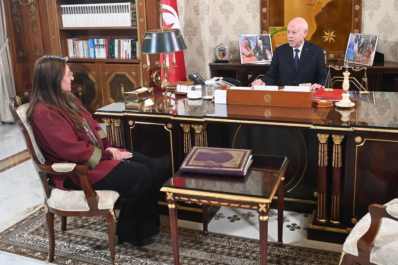 التوازنات المالية للدولة والفوترة الإلكترونية محور لقاء رئيس الجمهورية بوزيرة المالية