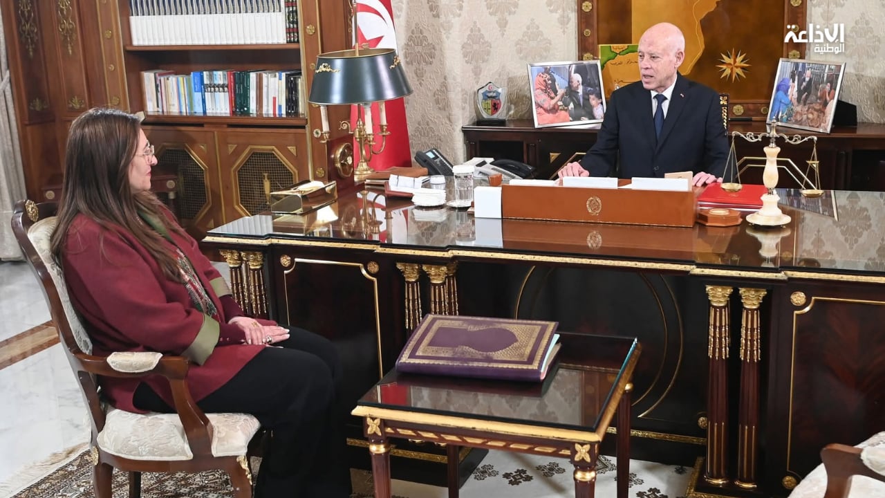 التوازنات المالية للدولة والفوترة الإلكترونية محور لقاء رئيس الجمهورية بوزيرة المالية