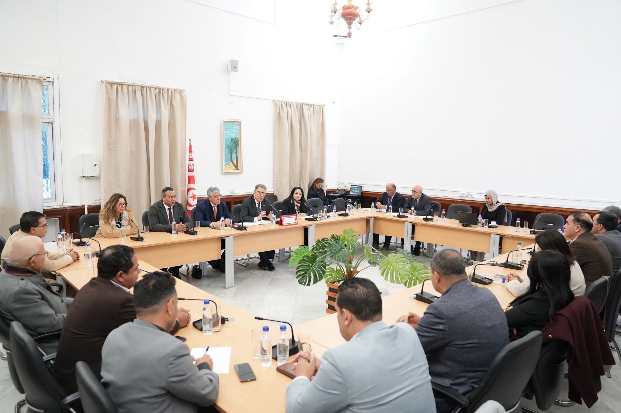 تكوين مجموعات الصداقة البرلمانية مع عدد من الدول الإفريقية