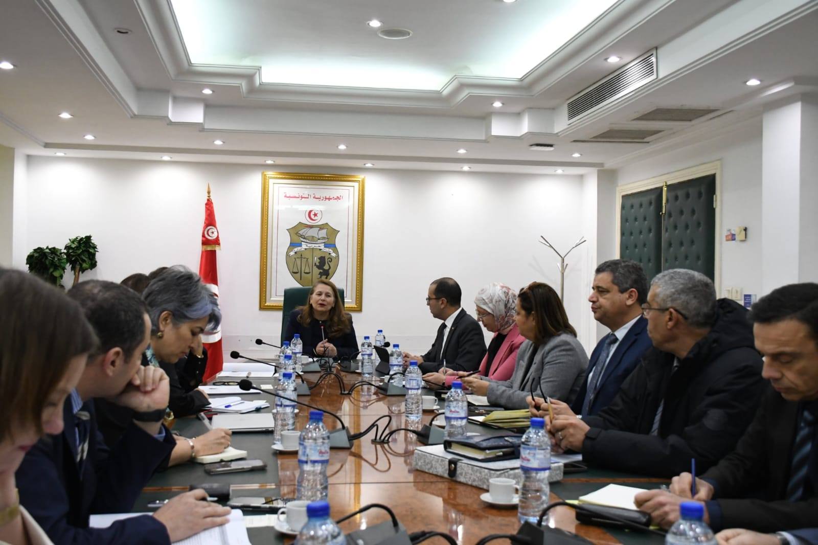 تطوير التعاون مع البنك الأوروبي لإعادة الإعمار والتنمية في قطاعي الطاقة والمناجم 