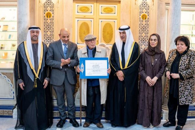 تكريم 4 كُتاب تونسيين ضمن الدورة الــ 5 من ملتقى الشارقة للتكريم الثقافي