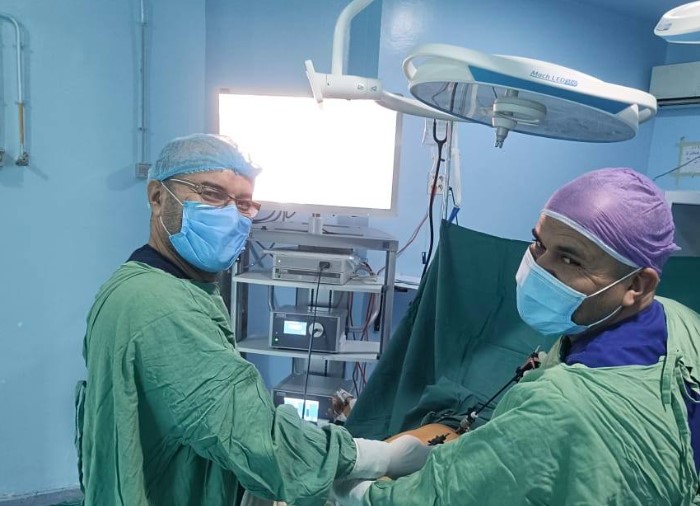 المستشفى الجامعي بالقصرين: انطلاق العمل بآلة المنظار لجراحة الجهاز الهضمي 