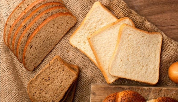 الخبز الأسمر أم الأبيض.. أيهما أفضل لضبط سكر الدم؟