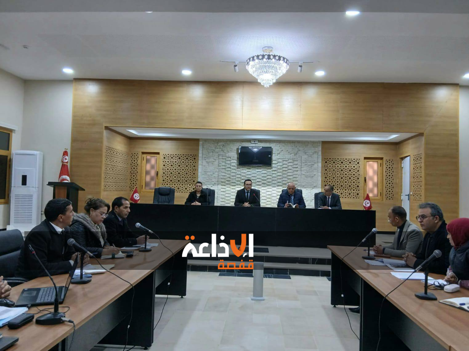 المجلس الجهوي للتربية بتوزر: تأكيد البعد الاجتماعي للمؤسسة التربوية و الدعوة إلى تفعيل اتفاقيات الشراكة مع المؤسسات العمومية