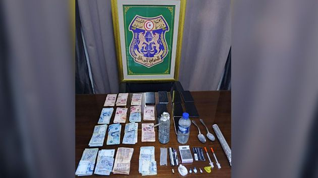  قفصة: القبض على 7 أشخاص بشبهة الانتماء إلى وفاق إجرامي لترويج "الكوكايين" 