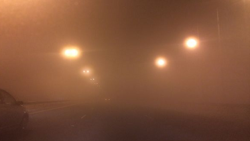آخر هذه الليلة وصباح الغد: ضباب يتسبب في انخفاض مدى الرؤية إلى ما دون 800 متر