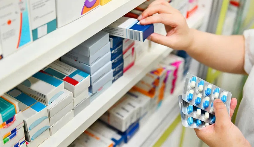 إمضاء الملحق السابع للاتفاقية بين الصيدليات الخاصة والكنام