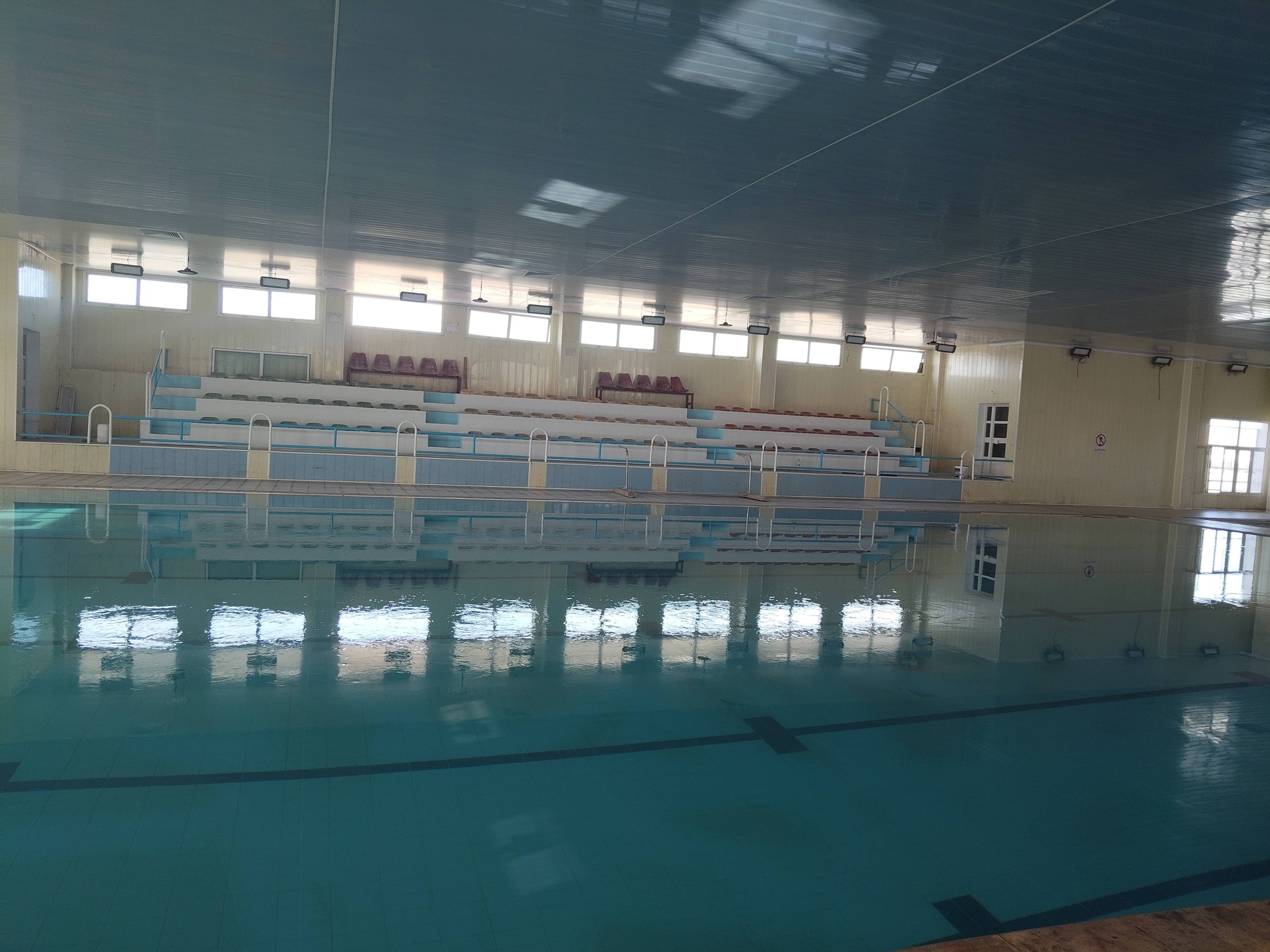 تقدم  اشغال تهيئة المسبح الاولمبي  بالمعهد العالي للرياضة  بالكاف بنسبة ثمانية وتسعين بالمائة  