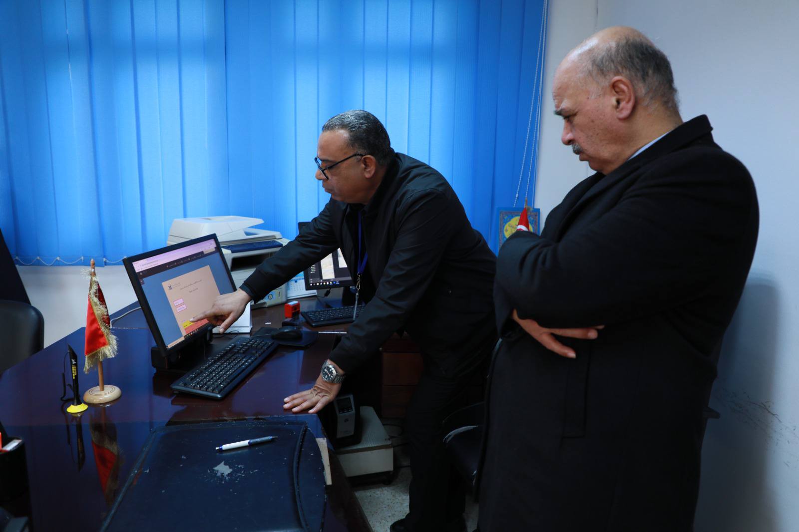 وزير النقل يؤدي زيارة غير معلنة إلى عدد من المرافق التابعة للوكالة الفنية للنقل البري