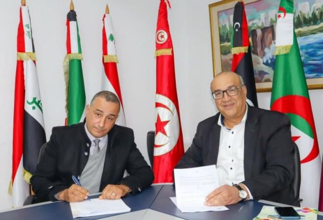 امضاء اتفاقية اطارية بين جامعة جندوبة وجامعة تونس الافتراضية.