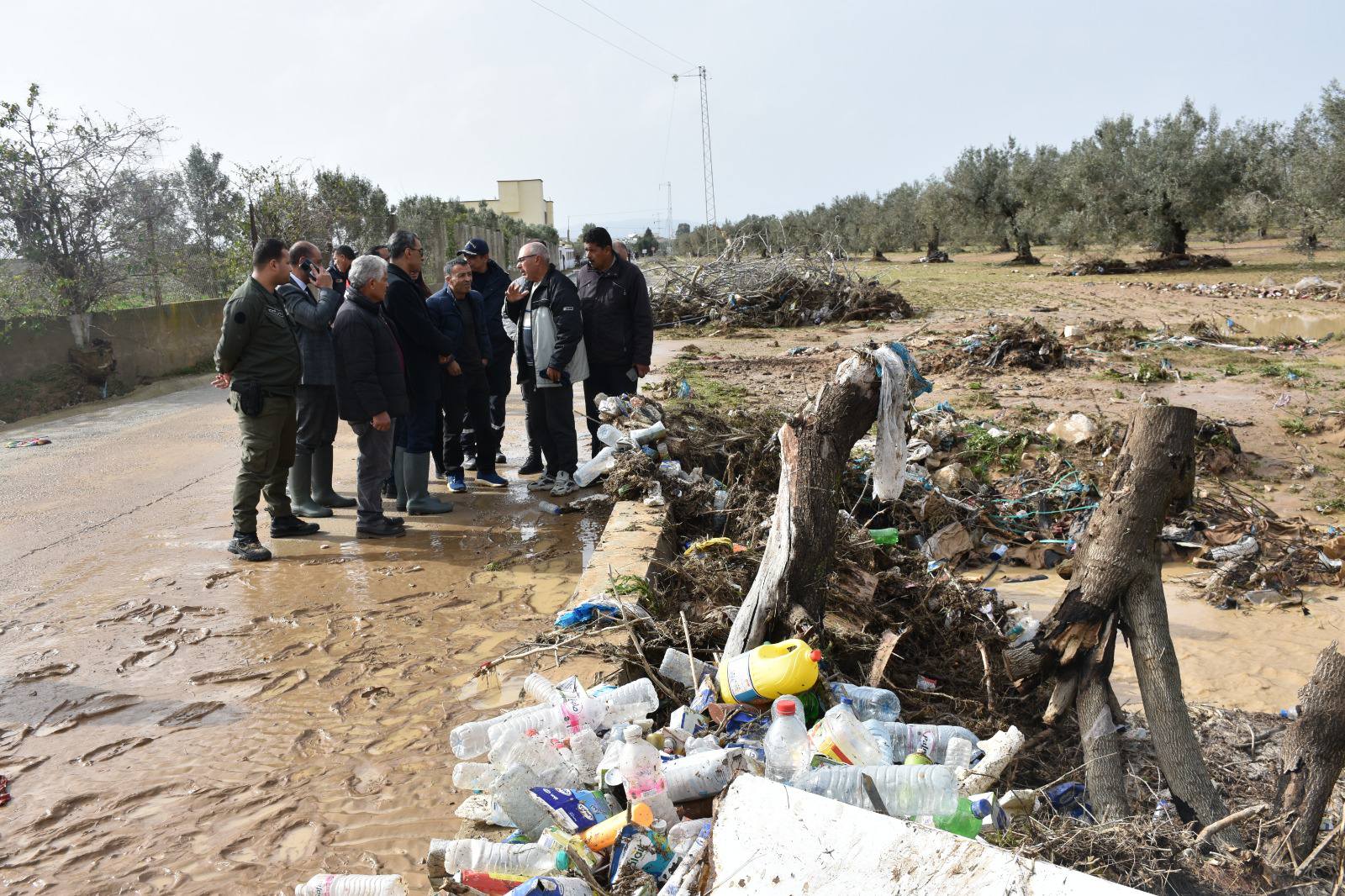 والي سوسة يدعو المواطنين إلى ملازمة الحذر واليقظة وعدم الاقتراب من مجاري الأودية