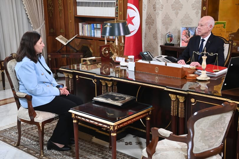 رئيس الجمهورية:  العمل مستمرّ دون انقطاع لإيجاد الحلول الكفيلة بتلبية حاجيات المواطنين في كافة المجالات