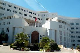 تمثيليات دبلوماسية بتونس تقرر غلق ابوابها امام العموم بسبب الاضطرابات الجوية