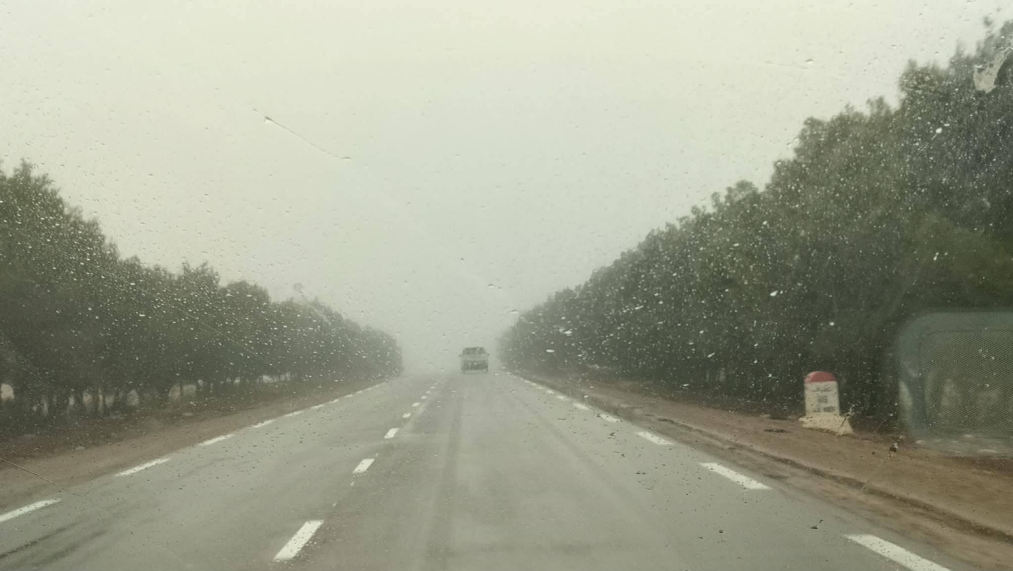 القصرين: دعوة المواطنين ومستعملي الطريق إلى الحذر وأخذ الاحتياطات اللازمة