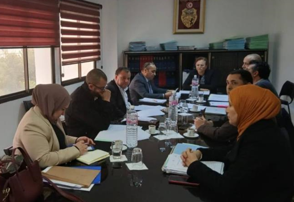 مصالح الموفق الاداري تعقد جلسة توفيقية لتذليل العوائق الادارية والبيئية بملف تصنيف واستغلال احدى وحدات شركة خاصة