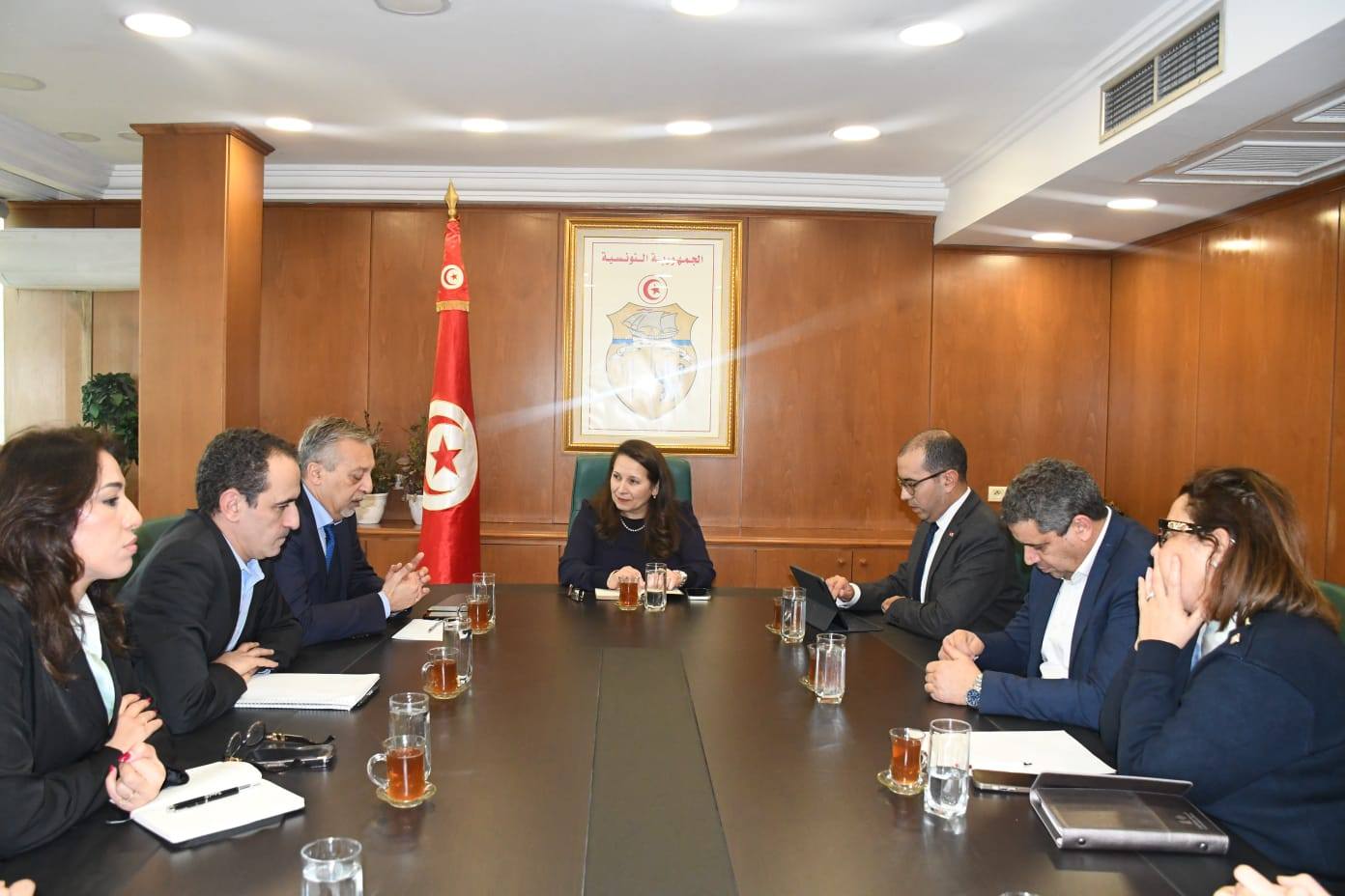 متابعة تنفيذ المشاريع الطاقية مع مجموعة البنك الدولي محور لقاء وزيرة الصناعة بممثل عن البنك