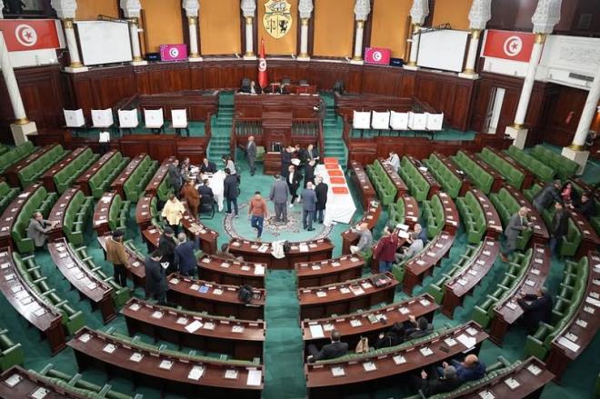 الجلسة العامة لمجلس نواب الشعب تستكمل انتخاب أعضاء اللجان القارة