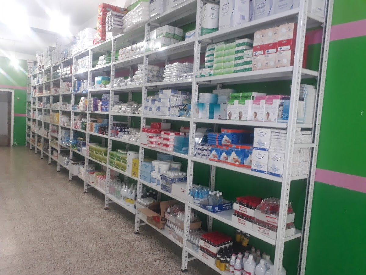 3500 نقطة بيع شبه صيدلية في تونس و دعوات لتقنيين هذا القطاع.