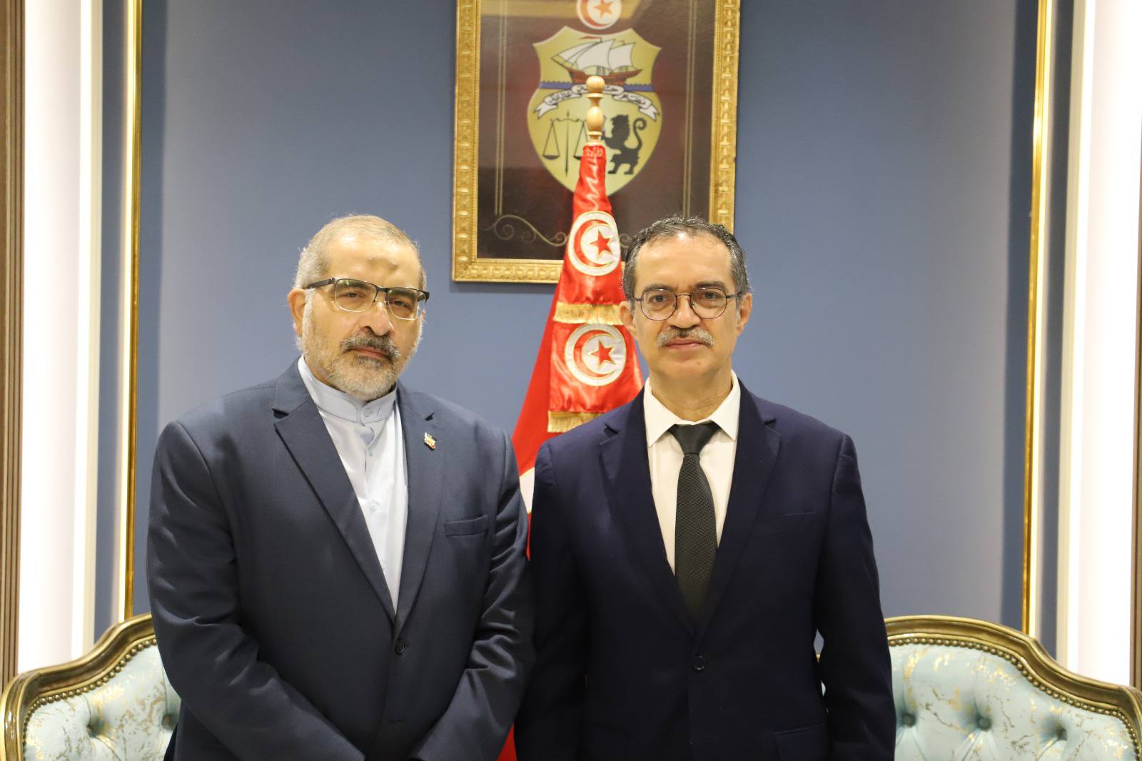 وزير الفلاحة وسفير ايران بتونس يؤكدان على تفعيل المشاريع المشتركة في القطاع الفلاحي