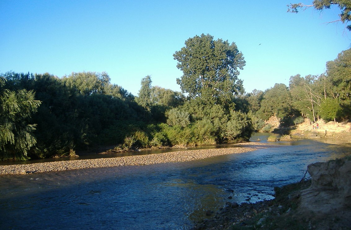 الوطن القبلي : جلسة عمل حول أشغال التوقّف الفنّي لقنال مجردة 