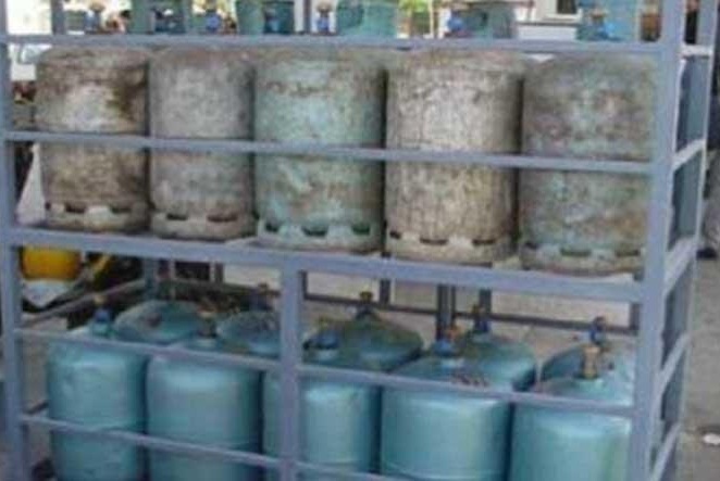 المدير الجهوي للتجارة بالكاف: الجهة لاتسجل نقصا في مادة الغاز المنزلي