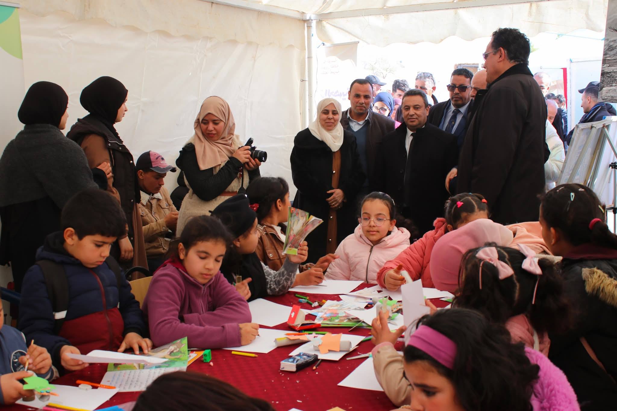 مدنين: حركية ثقافية وتجارية متميزة مع انطلاق أول دورة لمعرض للكتاب والطفل ومعرض آخر تجاري