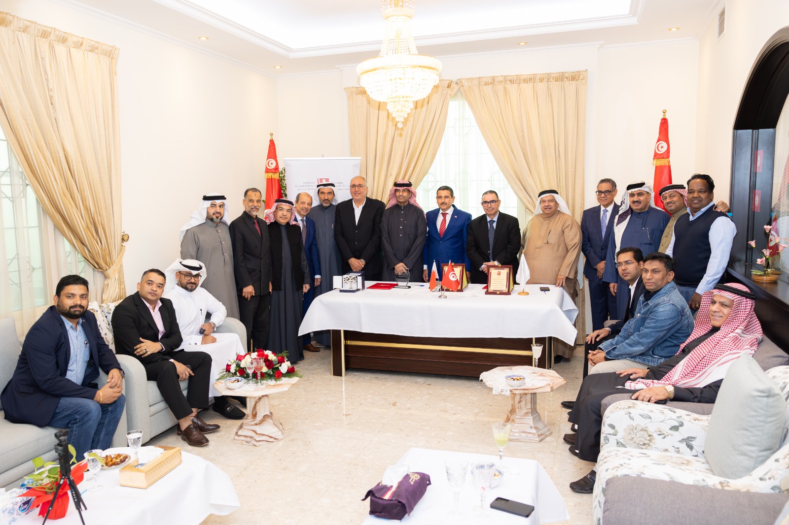 إحداث “مجلس الأعمال التونسي-البحريني وتوقيع اتفاقية تعاون بين "كوناكت" وجمعية رجال الأعمال البحرينية