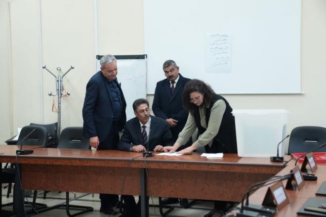 لجنة تنظيم الإدارة وتطويرها والرقمنة والحوكمة ومكافحة الفساد تنتخب مكتبها