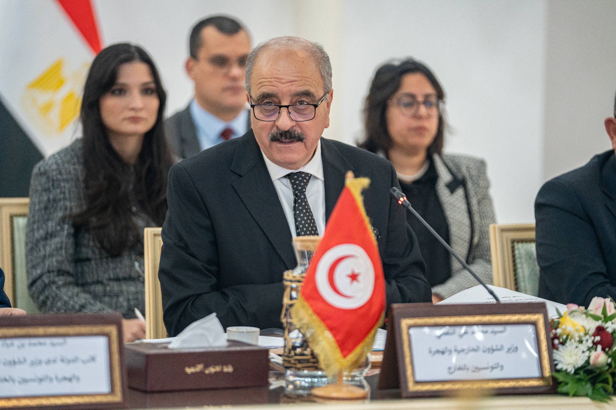 اختتام اجتماع وزراء خارجية تونس والجزائر ومصر في إطار آلية التشاور الثلاثي حول ليبيا واعتماد بيان ختامي