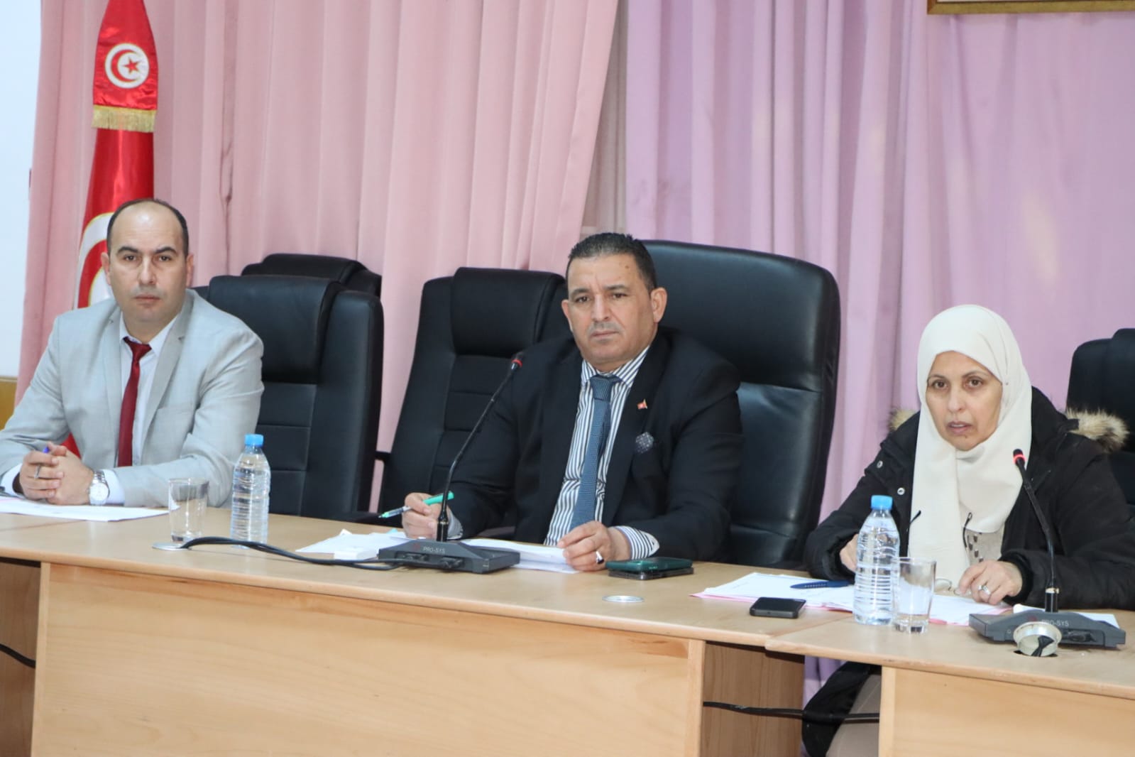 المنستير: اجتماع اللجنة الاستشارية الجهوية لتحسين السكن.