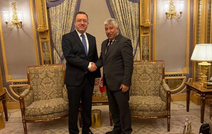 الاتفاق على تنسيق الإعداد لمنح تونس العضوية الأساسية بمركز العمل لمنظمة التعاون الإسلامي