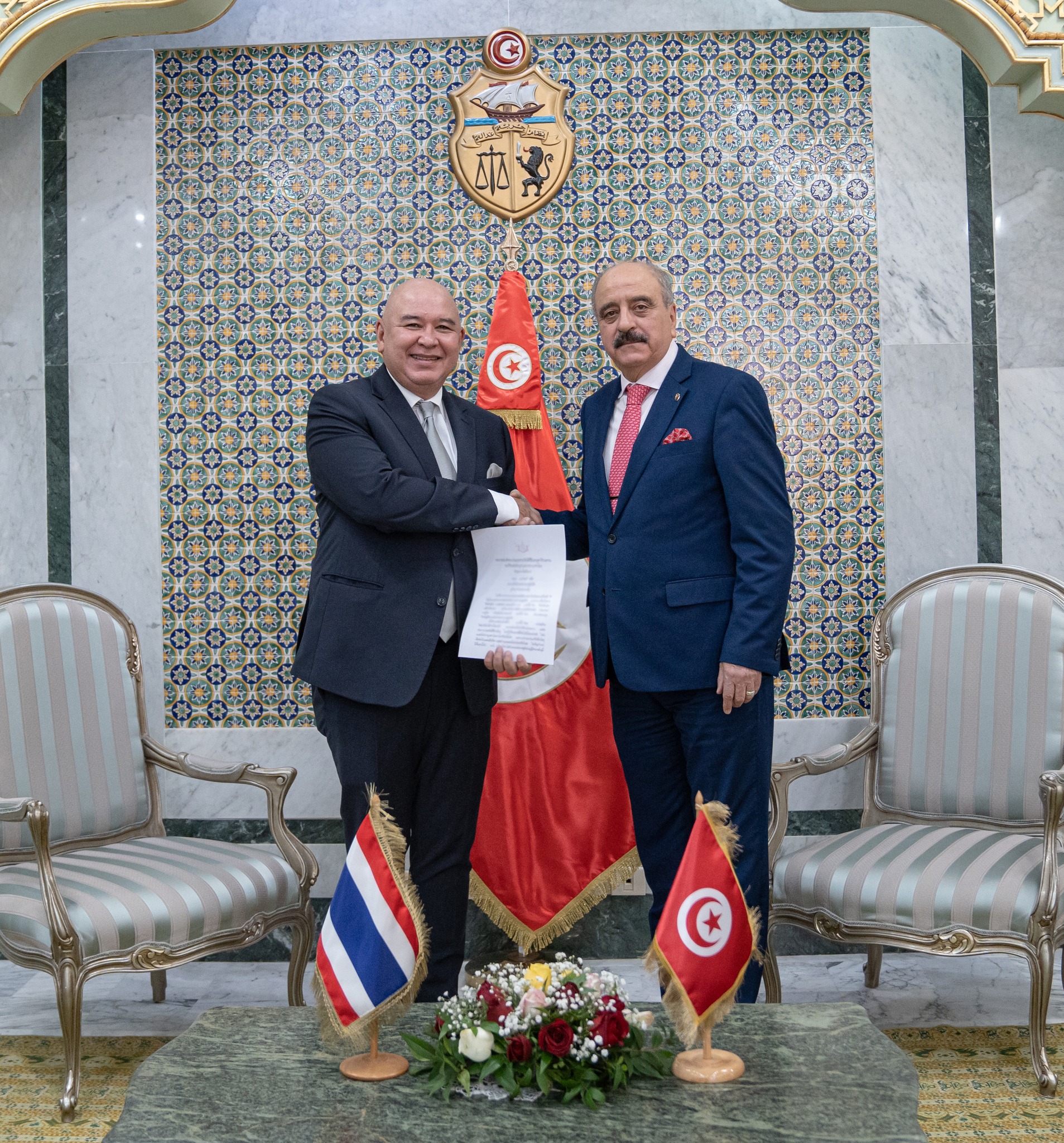 وزير الشؤون الخارجية يتلقّى نسخة من أوراق اعتماد سفير مملكة تايلاندا في تونس