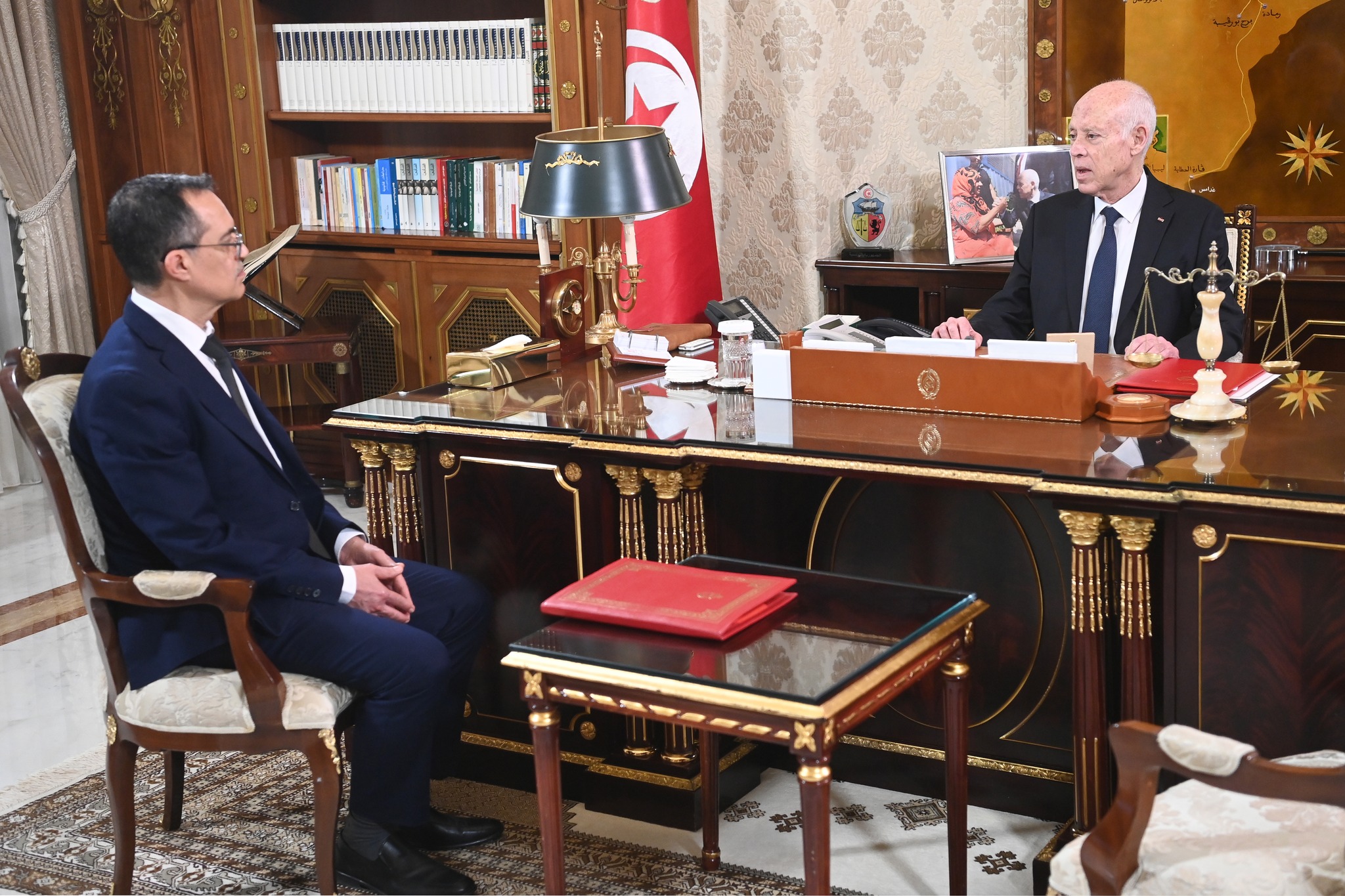 رئيس الجمهورية يُسدي تعليماته بضرورة القيام بصفة دورية بعمليات الصيانة والجهر للسدود والأودية