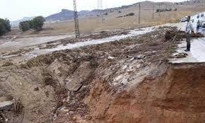 جندوبة: الامطار تتسبب في انزلاقات أرضية بعدد من الطرقات