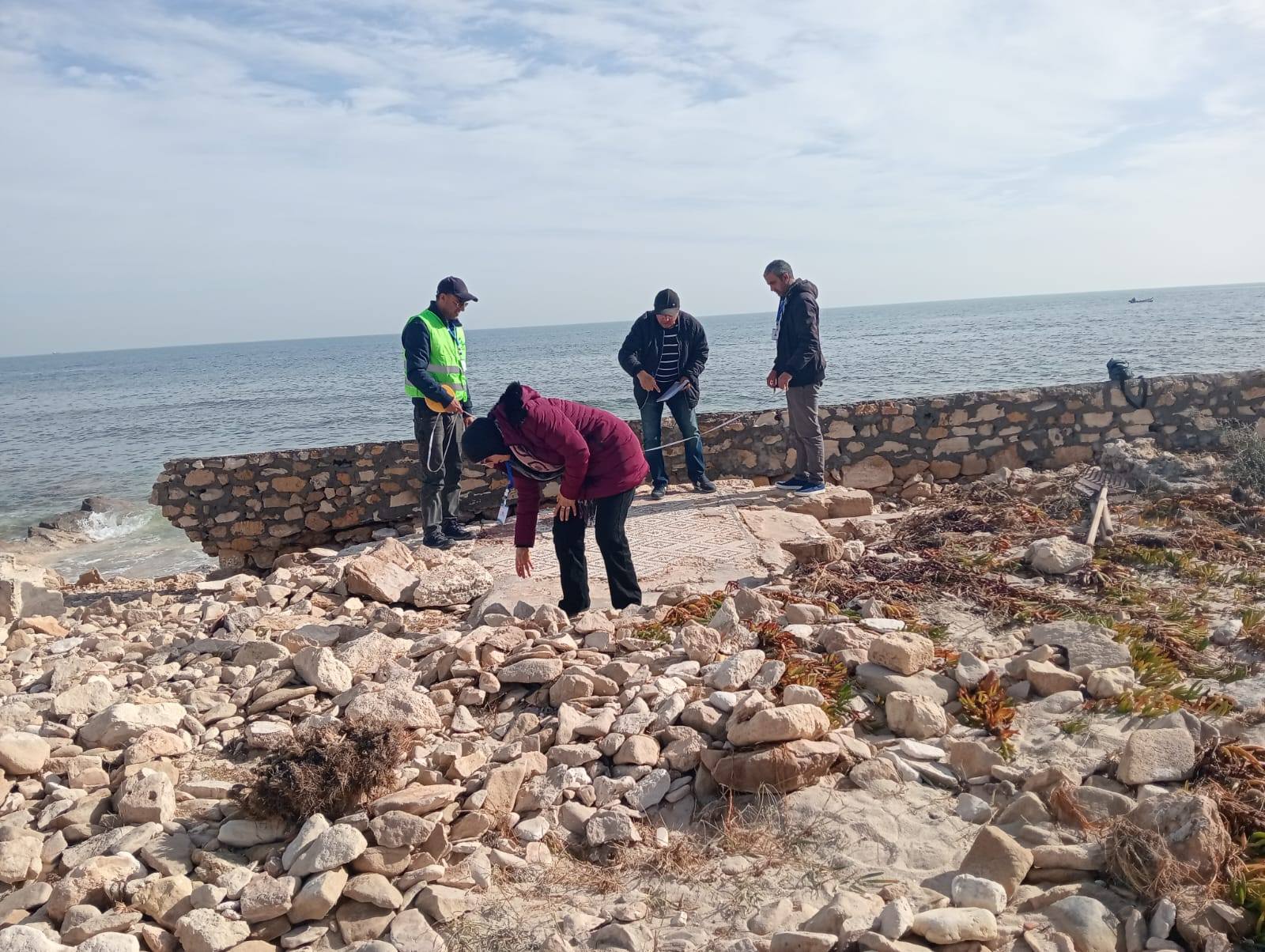 انطلاق عمليات المسح والتوثيق الأثري بمحيط المتحف الأثري بسلقطة تمهيدًا لحفرية إنقاذ