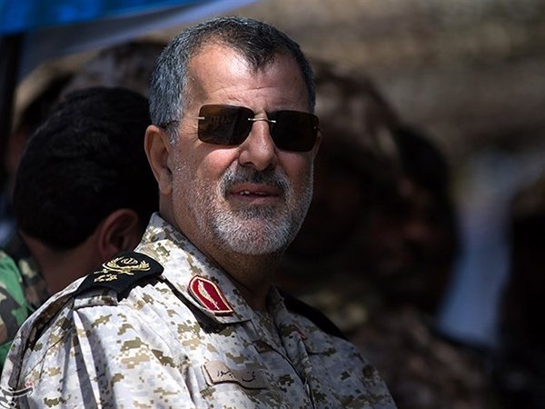 قائد الجيش الإيراني: ارتكاب أي خطأ سيعرض أمن الولايات المتحدة والكيان الصهيوني وغرب آسيا للخطر