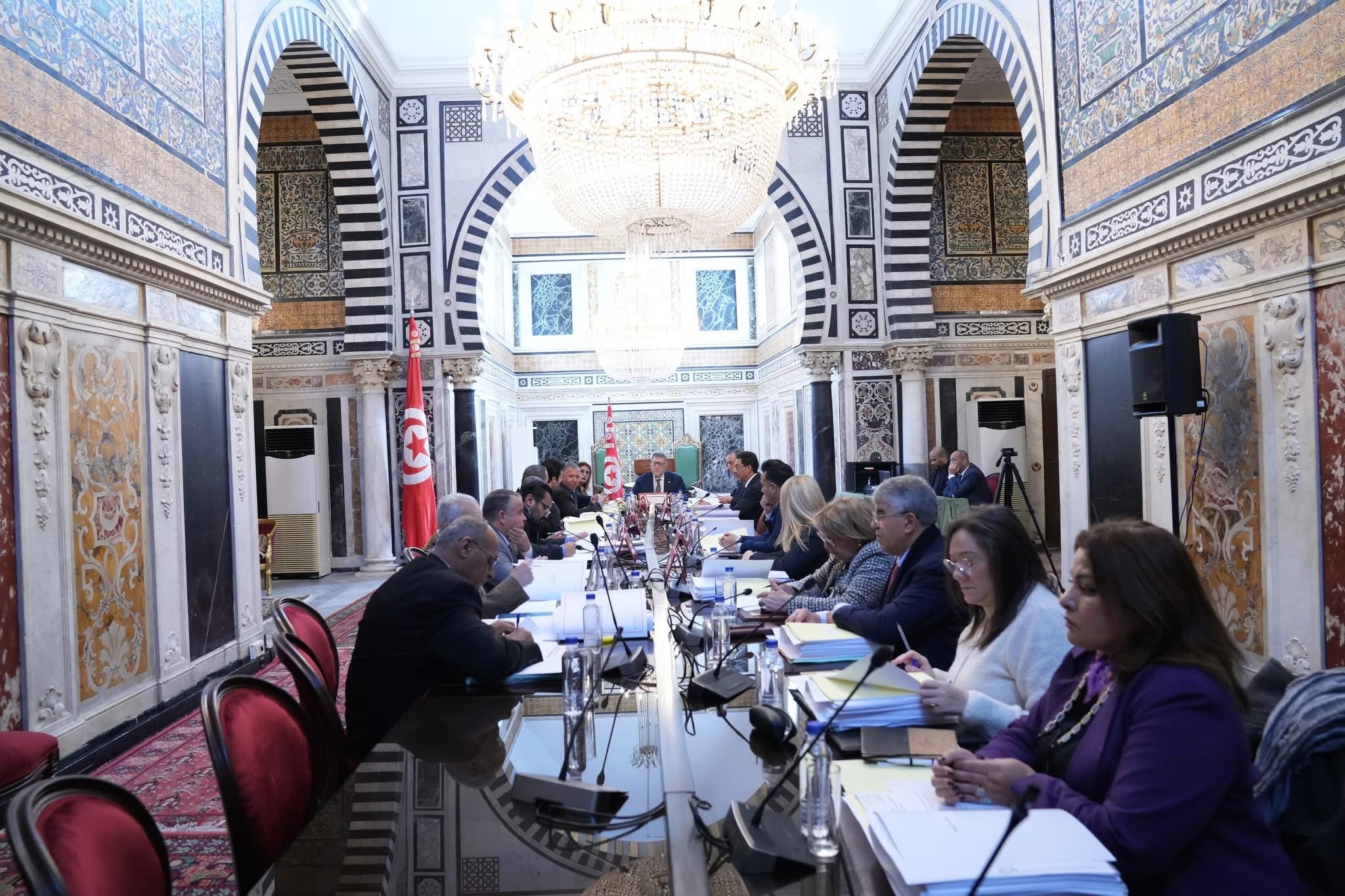 مكتب البرلمان يحيل مقترح قانون أساسي يتعلق بهيئة الانتخابات إلى لجنة النظام الداخلي و القوانين الانتخابية