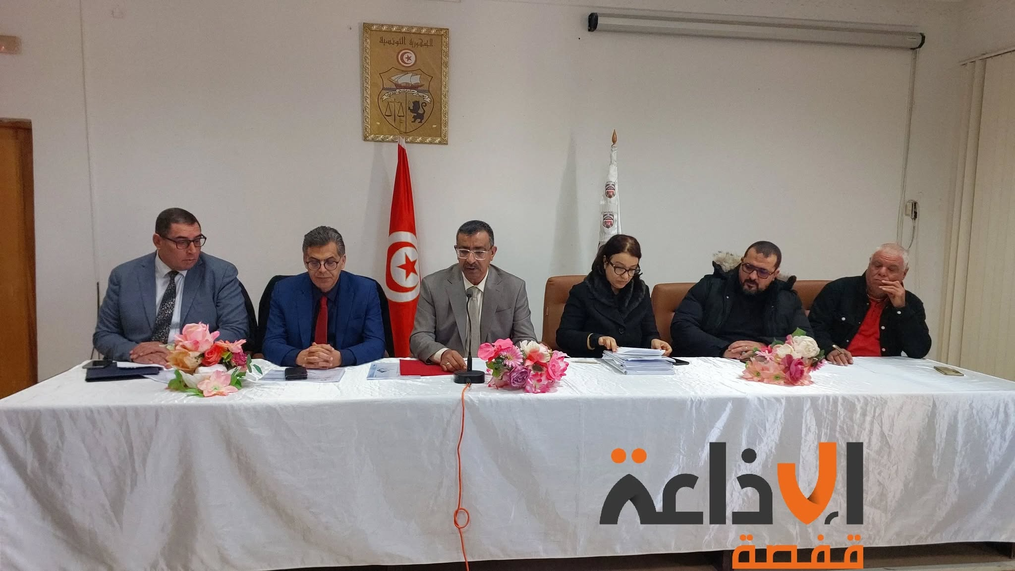 قفصة: جلسة عمل تخصص للنظر في تقدم الدراسة الخاصة بانشاء وحدة لتثمين و معالجة النفايات المنزلية