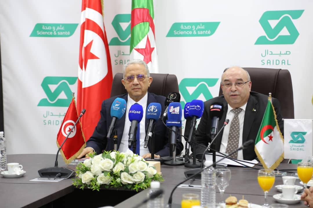 تونس والجزائر تبحثان تعزيز التعاون في القطاع الصحي وآليات تحقيق الأمن الدوائي