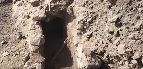 المهدية: العاصفة البحرية الأخيرة  تكشف عن مقبرة فاطمية إسلامية ببرج الراس 