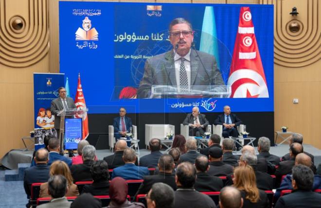 دراسة تكشف عن تعرض ما يزيد عن 28 بالمائة من التلاميذ إلى التعنيف.