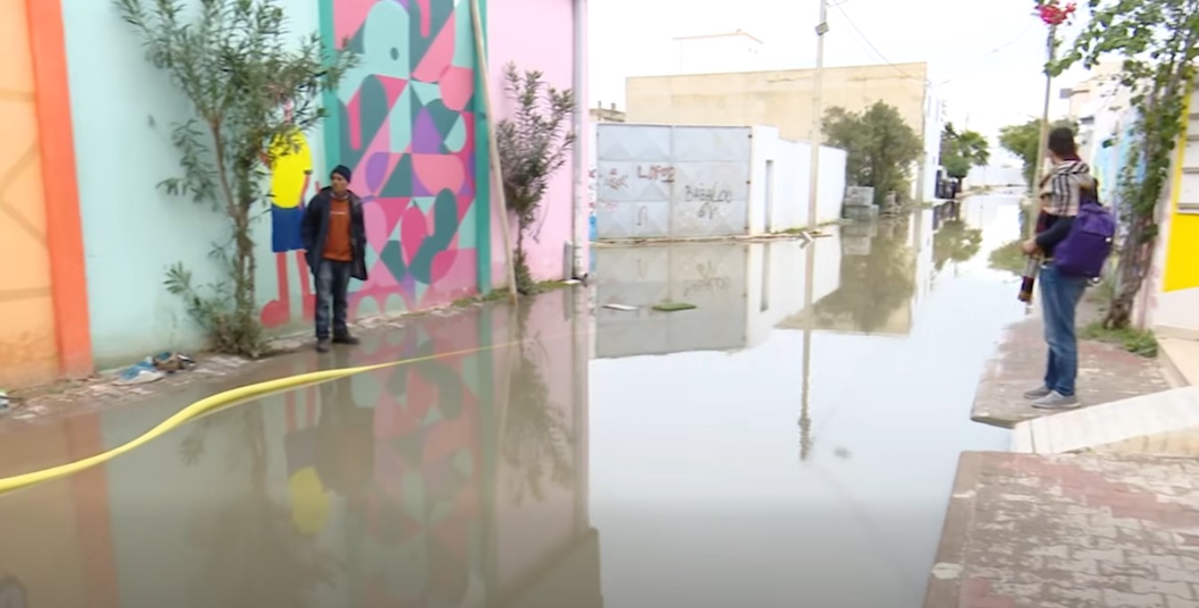 ولاية تونس: جلسة عمل تُوصي باتخاذ إجراءات عاجلة في منطقة البحر الأزرق ومعتمدية حلق الوادي والميناء القديم بتونس