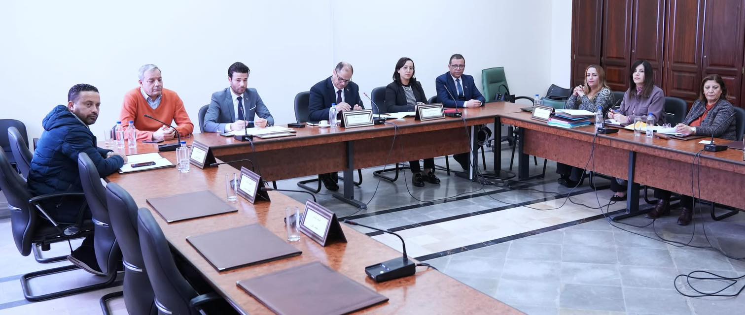 الشروع في دراسة مقترح القانون الأساسي المتعلّق بحماية المعطيات الشخصية.