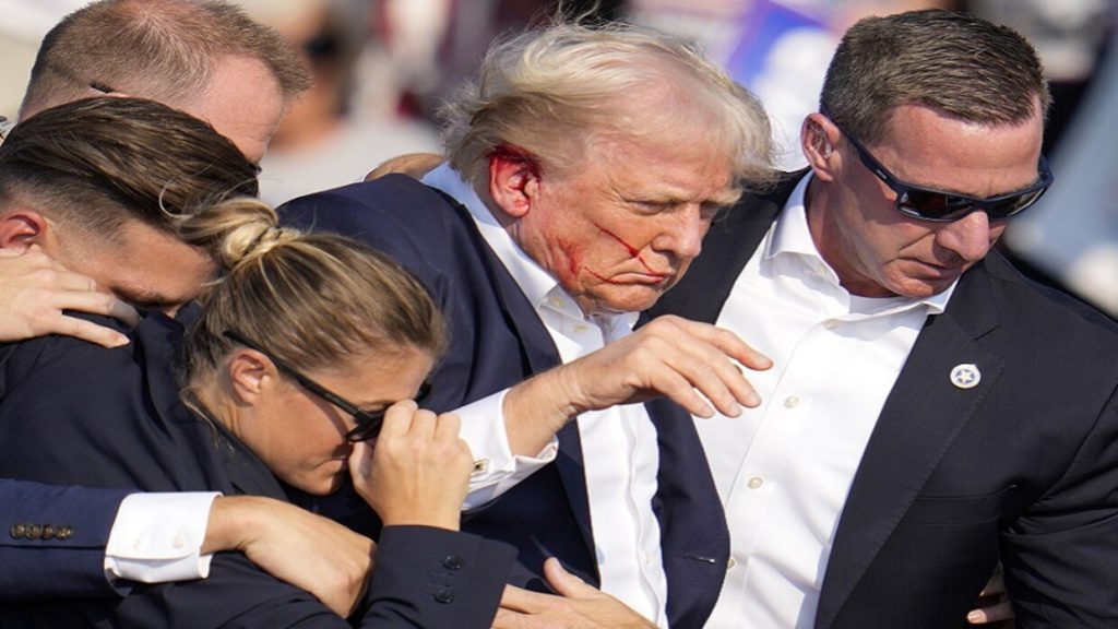 الحكم بالسجن مدى الحياة على متهم بمحاولة اغتيال ترامب