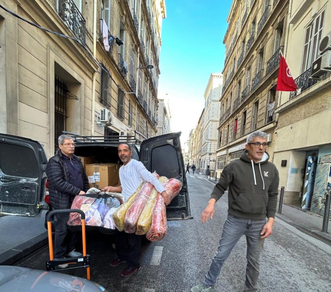 دار التونسي بمرسيليا: تبرعات ومساعدات لفائدة العائلات محدودة الدخل والمتضررين من الفيضانات في تونس