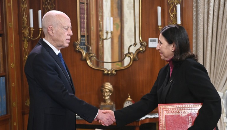 رئيس الجمهورية يؤكد ضرورة إعداد النّصوص الترتيبية للحفاظ على القدرة الشرائية للمواطن ومُواجهة غلاء الأسعار