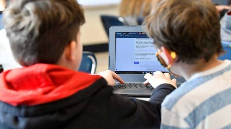 مكتب "اليونيسيف" بتونس يُحذر من الاستعمالات غير الآمنة للذكاء الاصطناعي بالنسبة الى الأطفال