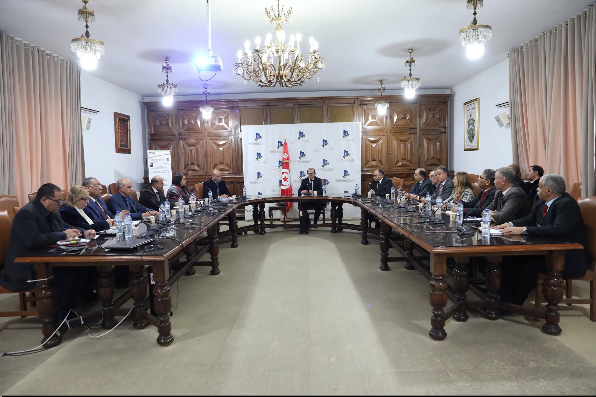 وزير التجهيز والإسكان يتسلم التقرير السنوي لهيئة مراقبي المصاريف العمومية