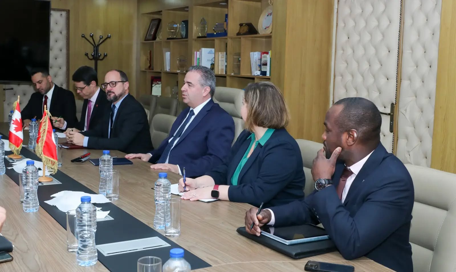 تباحث التعاون العلمي والبحثي بين تونس ومقاطعة "نيوبرونزويك" الكندية