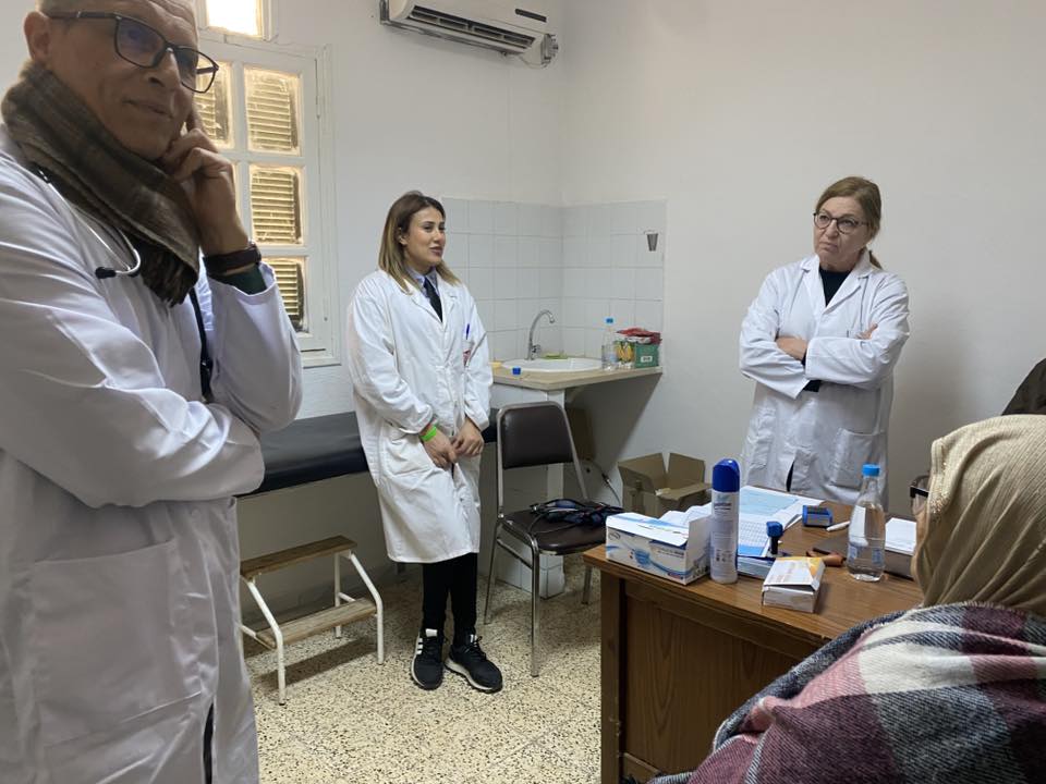 مدنين : قافلة صحية واجتماعية موجهة لفائدة إطارات واعوان قوات الامن الداخلي وعائلاتهم بعدد من معتمديات الجهة